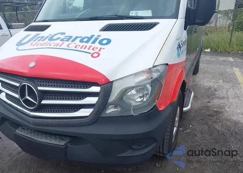 2015 Mercedes-Benz Sprinter 2500 Normal Roof z USA, uszkodzony, nr VIN WDZPE7DC5F5964313